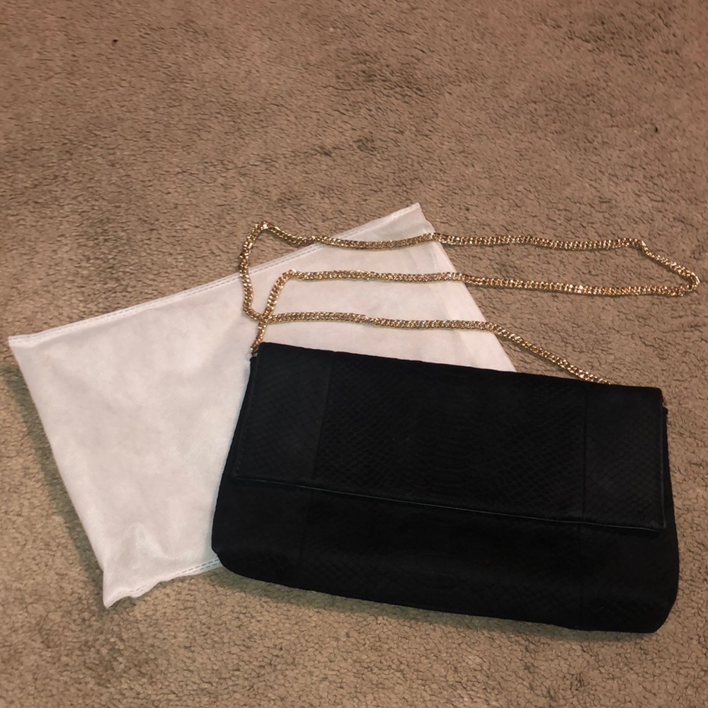 Urban Expressions Snake Print Crossbody/Clutch